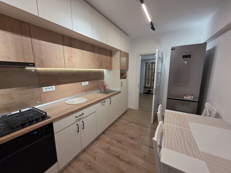 Vergului, 10 minute metrou Costin Georgian, renovat complet, 2 gr sanit