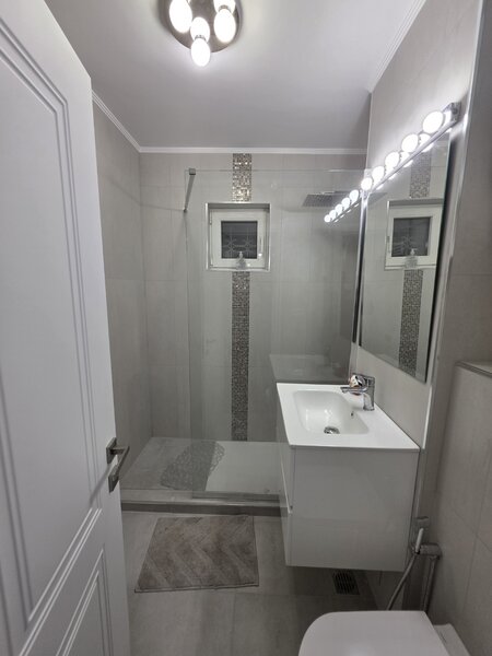 Vergului, 10 minute metrou Costin Georgian, renovat complet, 2 gr sanit